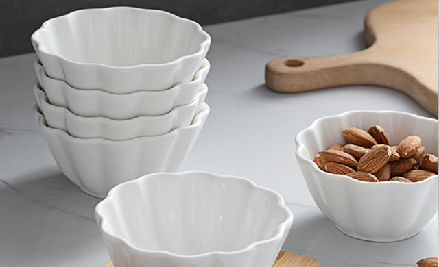 Durability and Practicality: The Benefits of Porcelain Dinner Sets