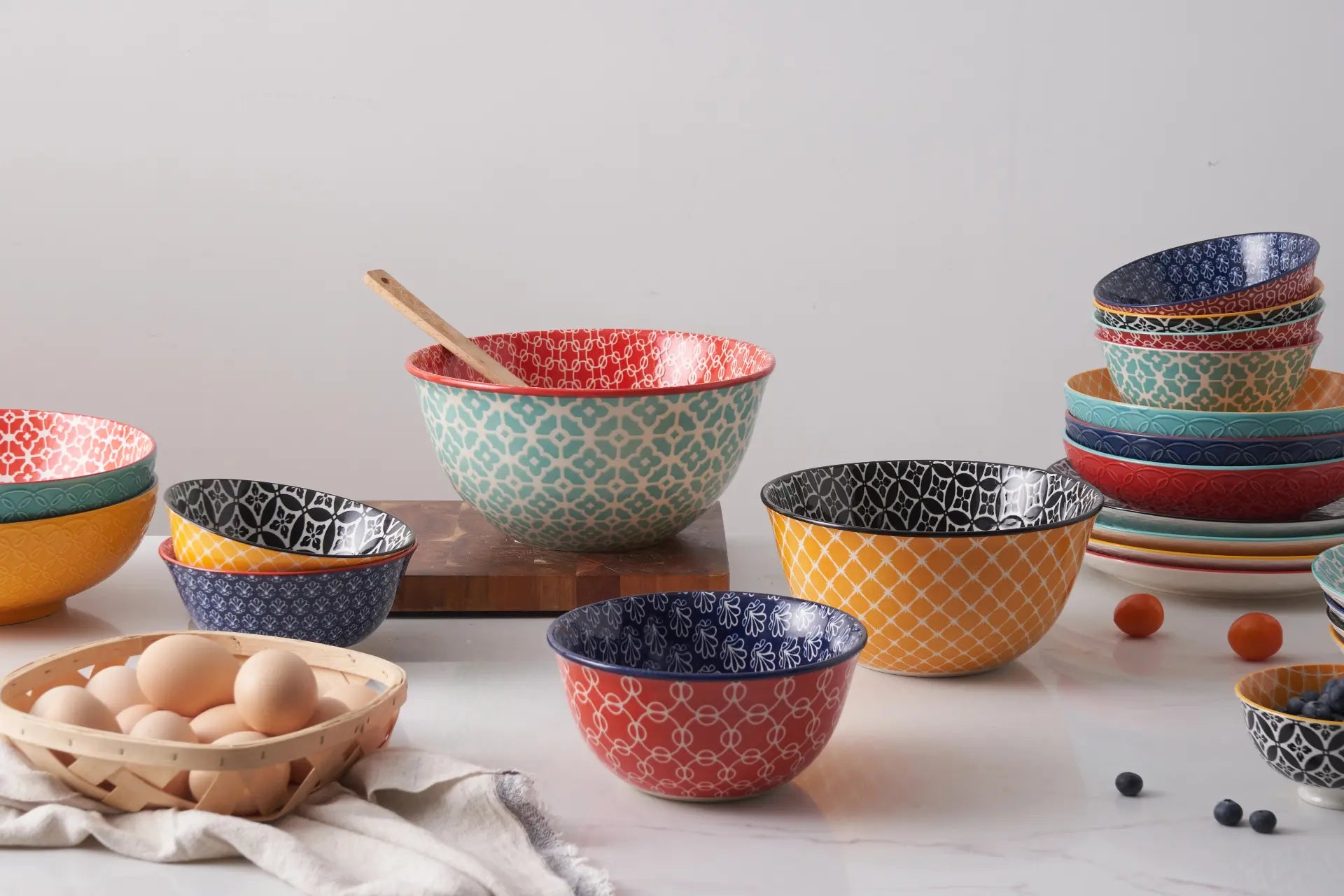Colorful Dinnerware - Dowan