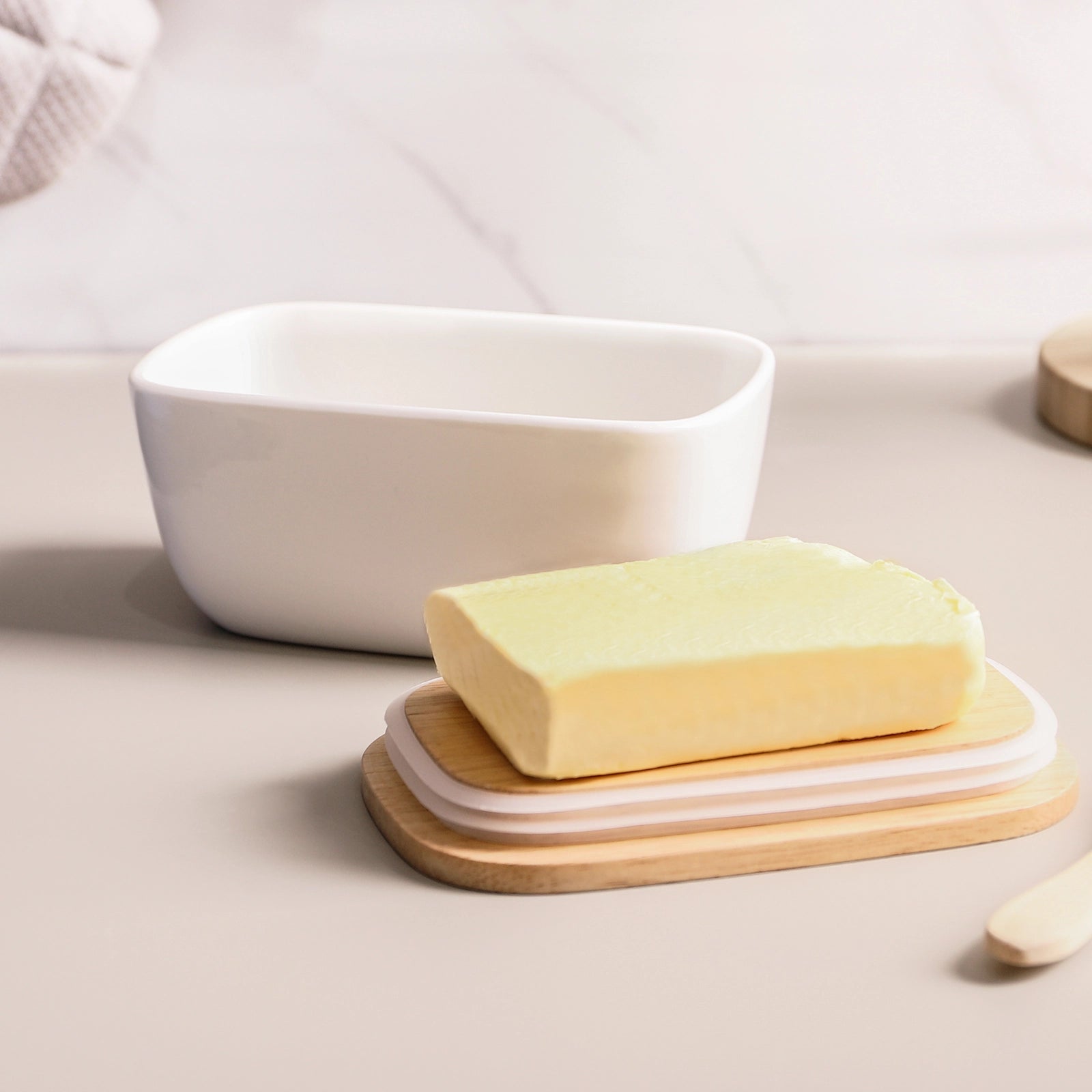 Ceramic Butter Dish with Wooden Lid - Set of 1 - Thumbnail 2