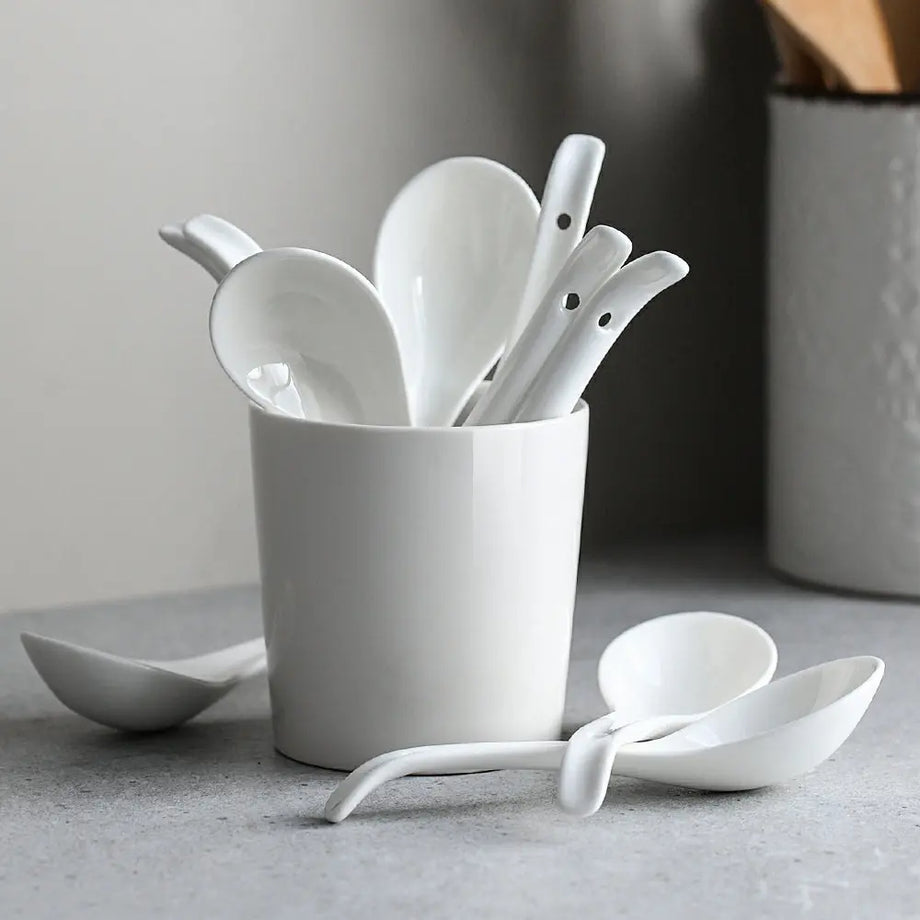 https://dowan.com/cdn/shop/files/Chinese-Soup-Spoons---Set-of-6-Dowan-1690283755917_460x@2x.jpg?v=1690283756