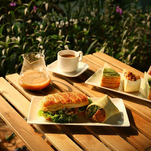 White-Rectangular-Platters-with-meals