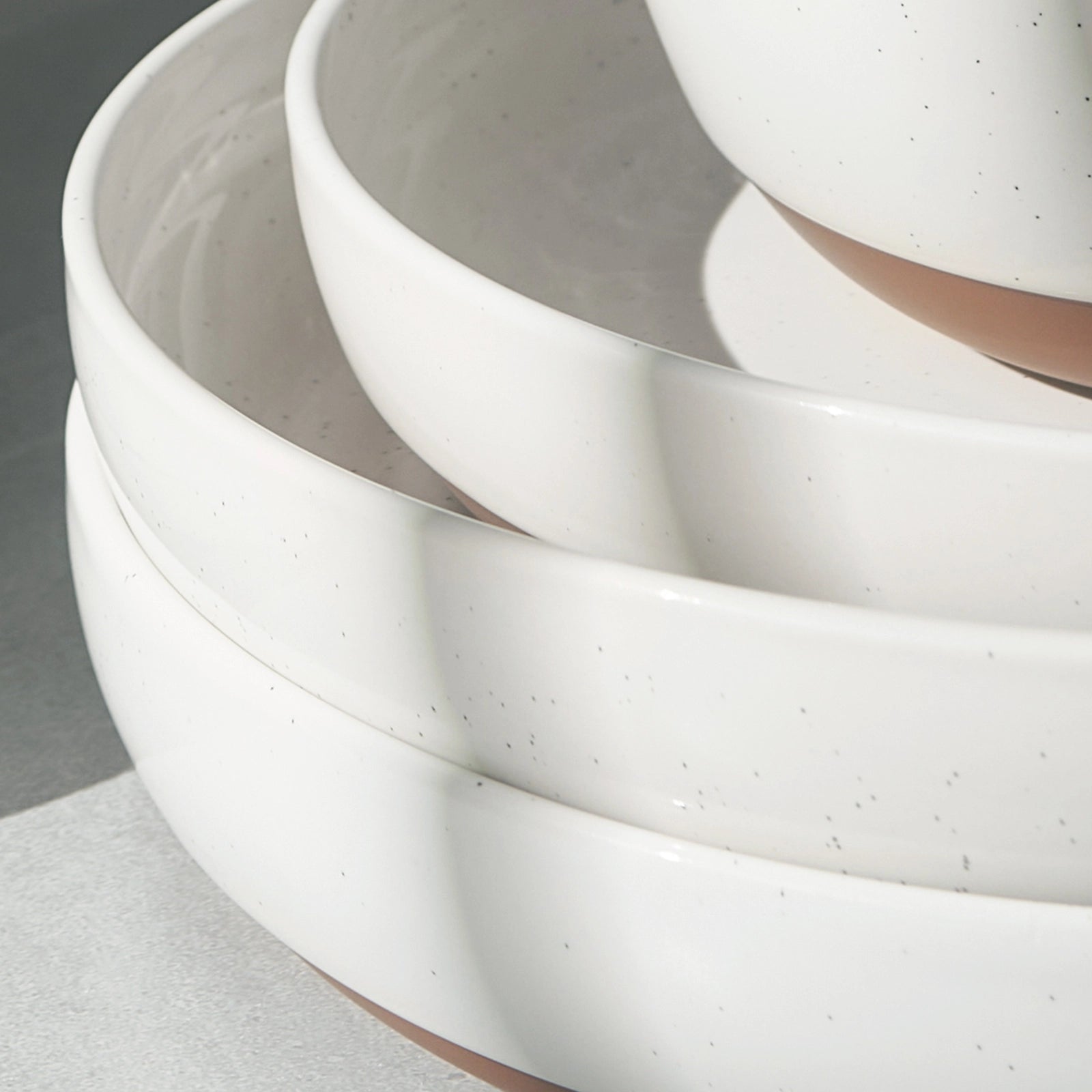 Pebblone Large Pasta Bowls - Set of 4 - Thumbnail 4