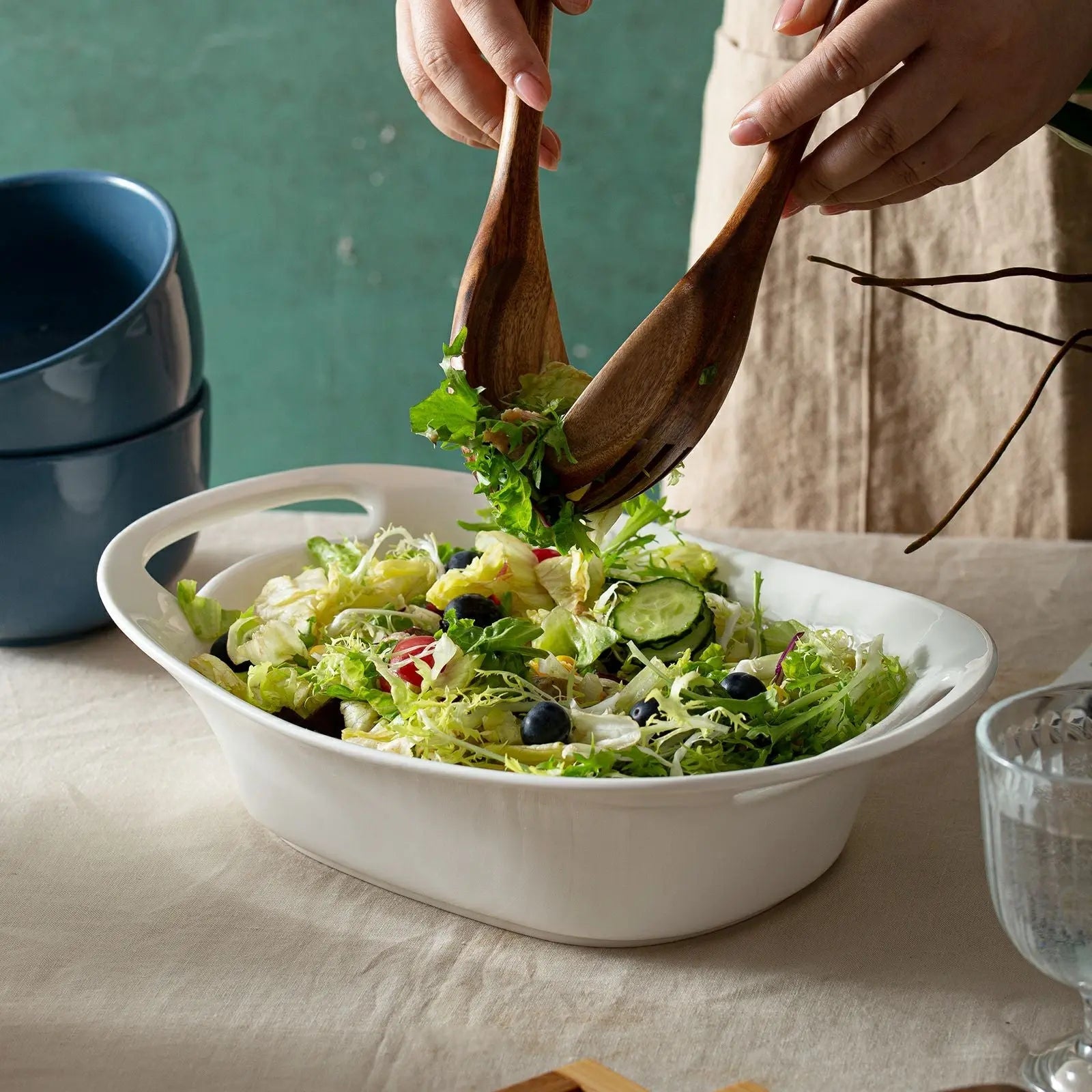 Wedding White Porcelain Serving Bowls with Handles - Set of 2 - Thumbnail 4